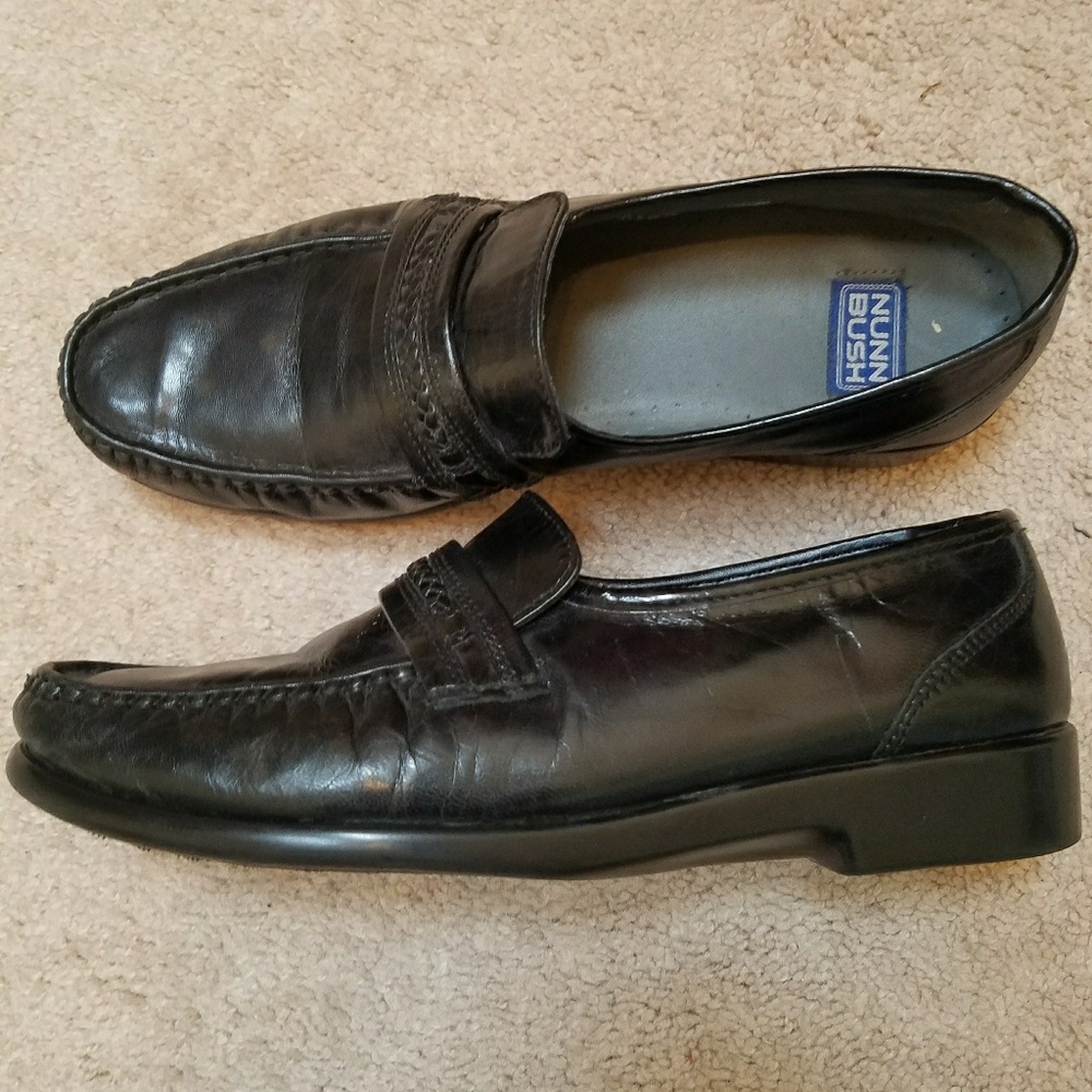 Mens dress shoe